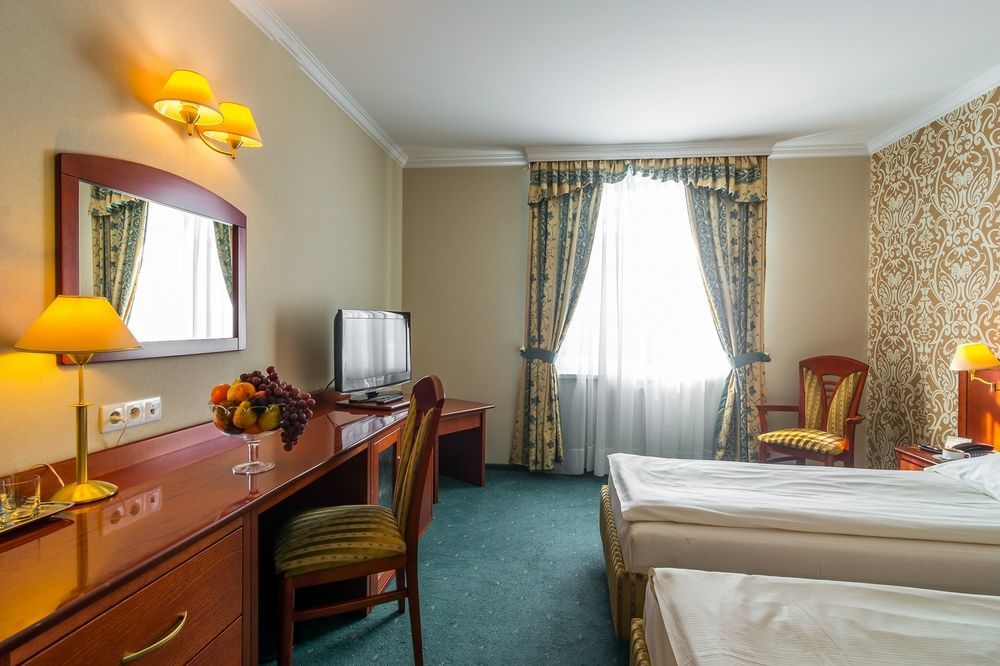 Hotel Lord - Warsaw Airport Εξωτερικό φωτογραφία